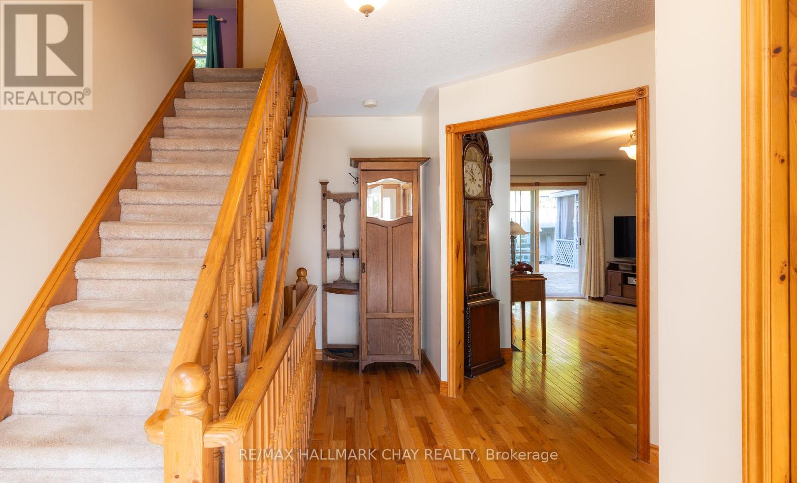 372 Lakewood Drive, Midland, Ontario  L4R 5H5 - Photo 14 - S12418264