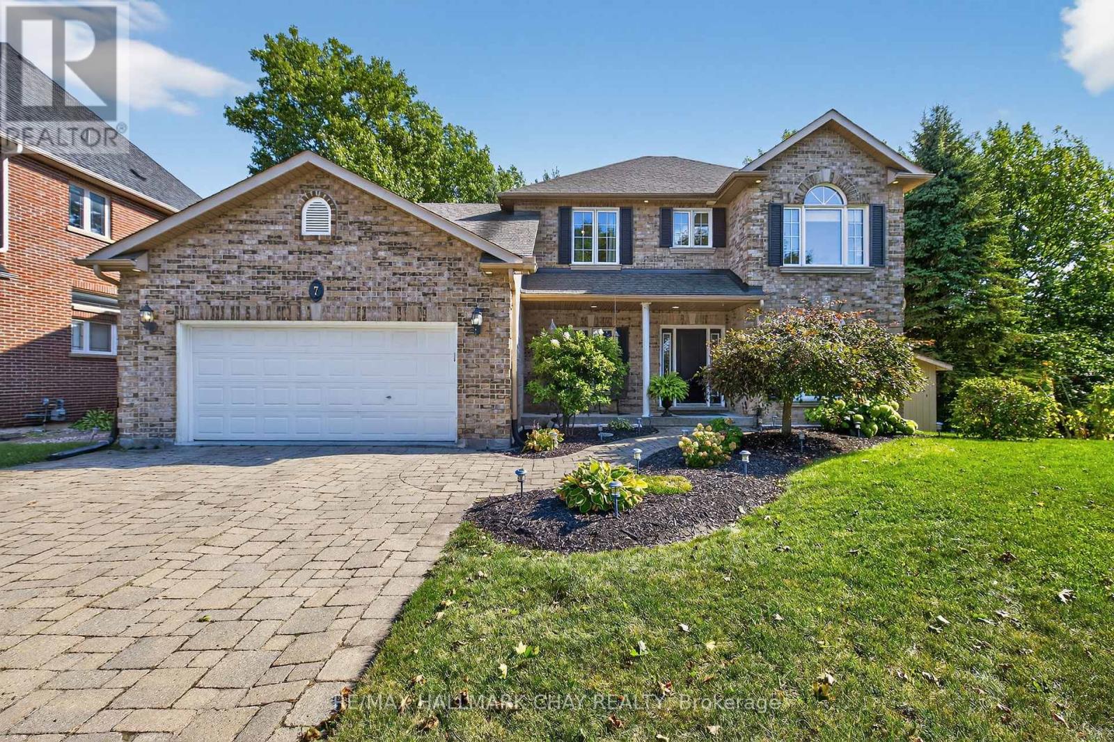 Property at 7 PORCUPINE CIRCLE image 1
