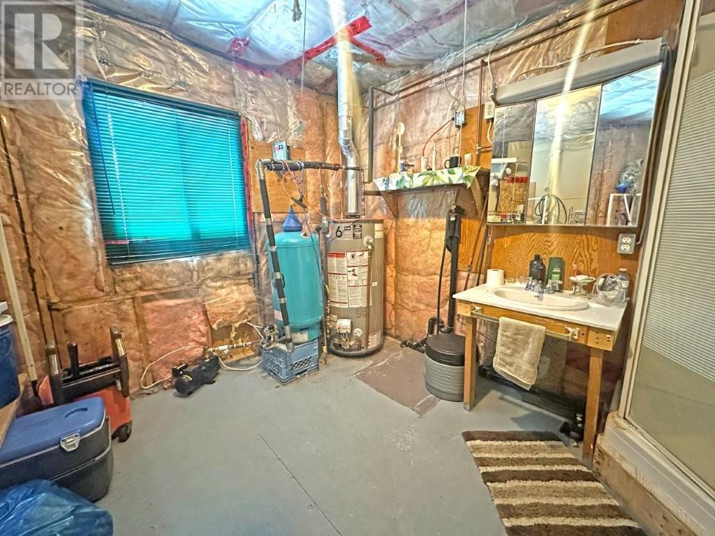 234 Eagles Nest Road, Nakina, Ontario  P0T 2H0 - Photo 21 - TB251960