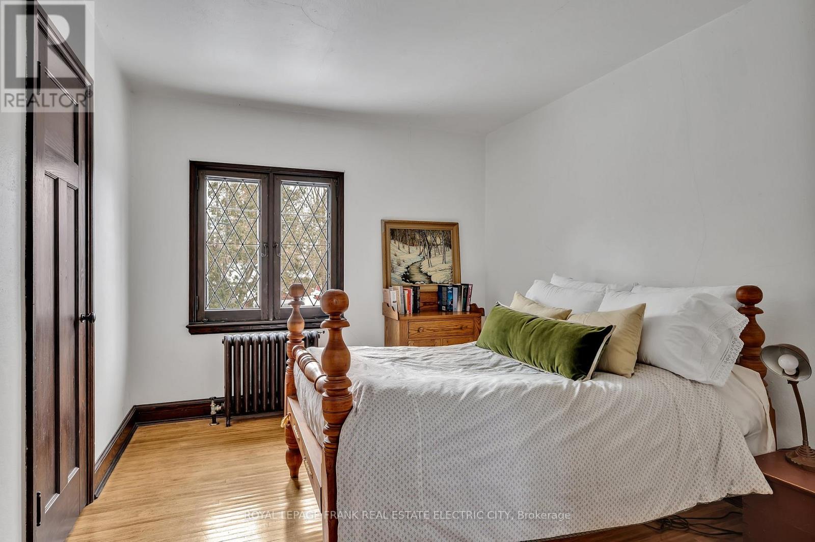 82 Dublin Street, Peterborough, Ontario  K9H 3A9 - Photo 30 - X12418372