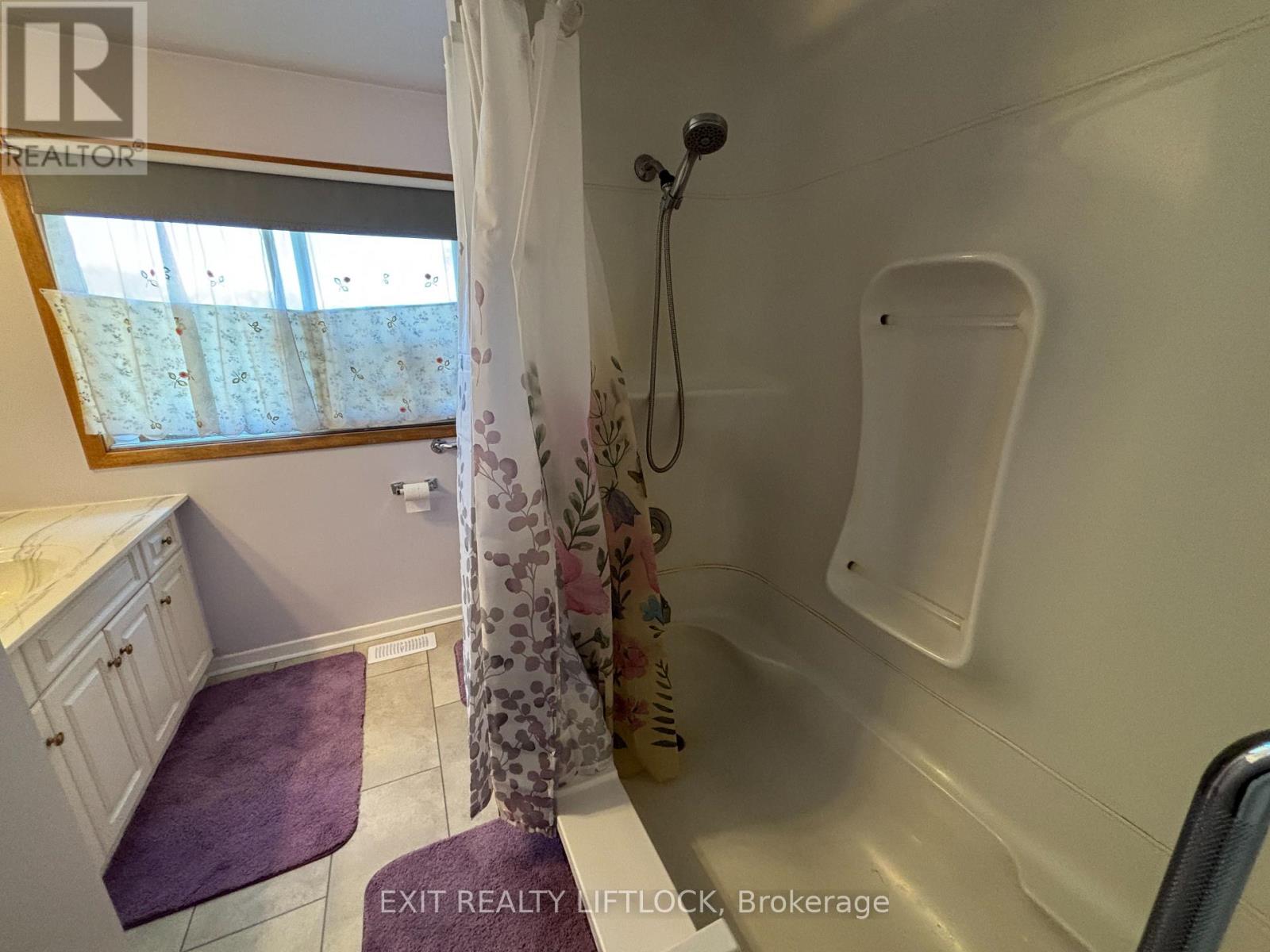 2725 Dummer Asphodel Road, Asphodel-Norwood, Ontario  K0L 2V0 - Photo 14 - X12418389