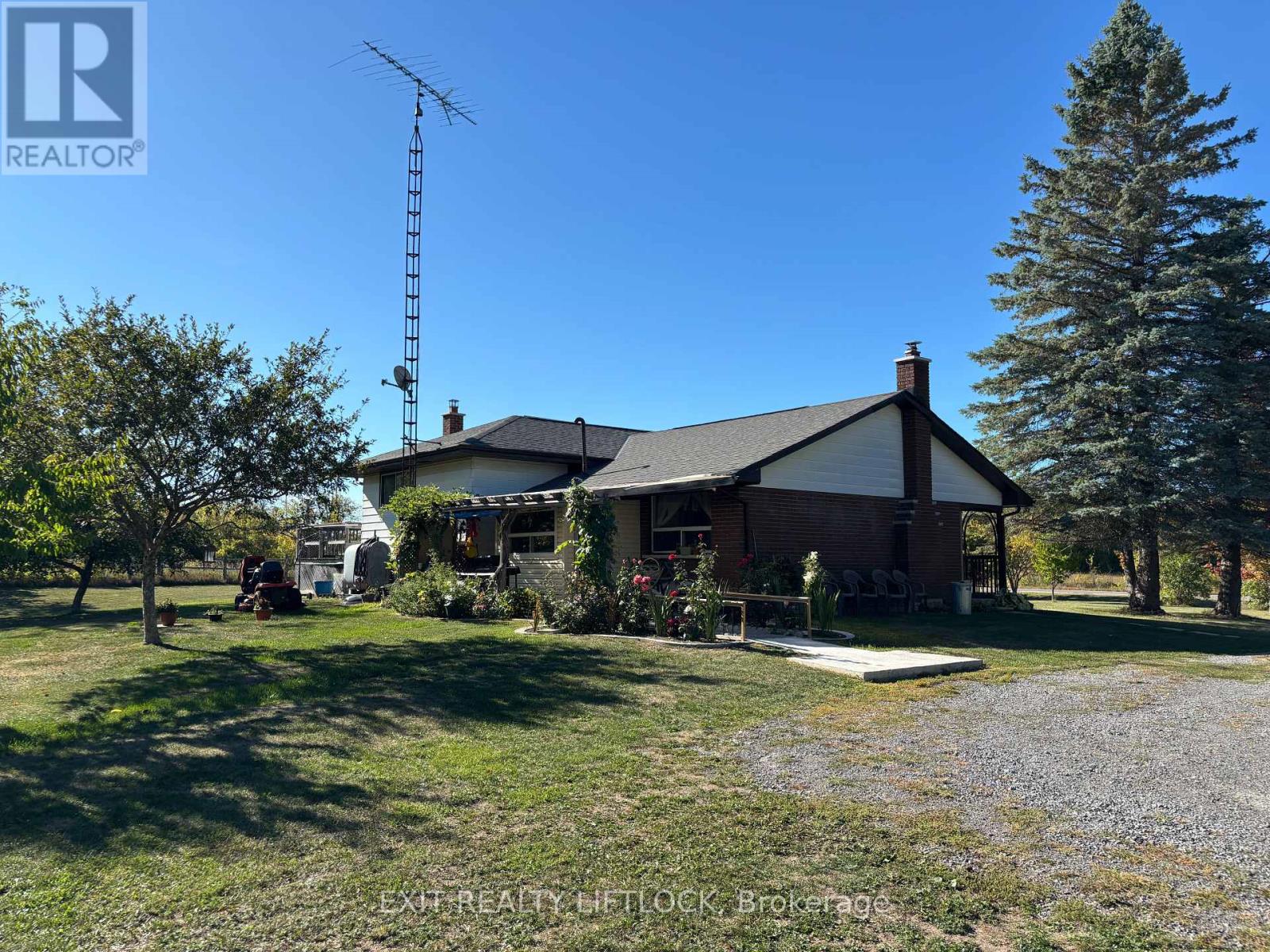 2725 Dummer Asphodel Road, Asphodel-Norwood, Ontario  K0L 2V0 - Photo 3 - X12418389