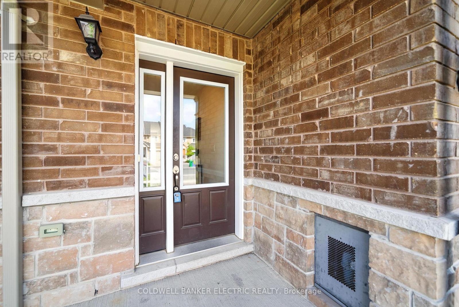 1651 Hetherington Drive, Peterborough, Ontario  K9L 0G6 - Photo 2 - X12418411