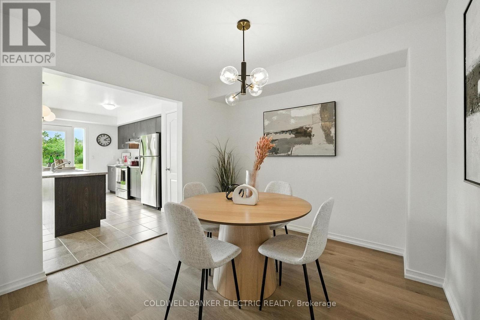 1651 Hetherington Drive, Peterborough, Ontario  K9L 0G6 - Photo 5 - X12418411