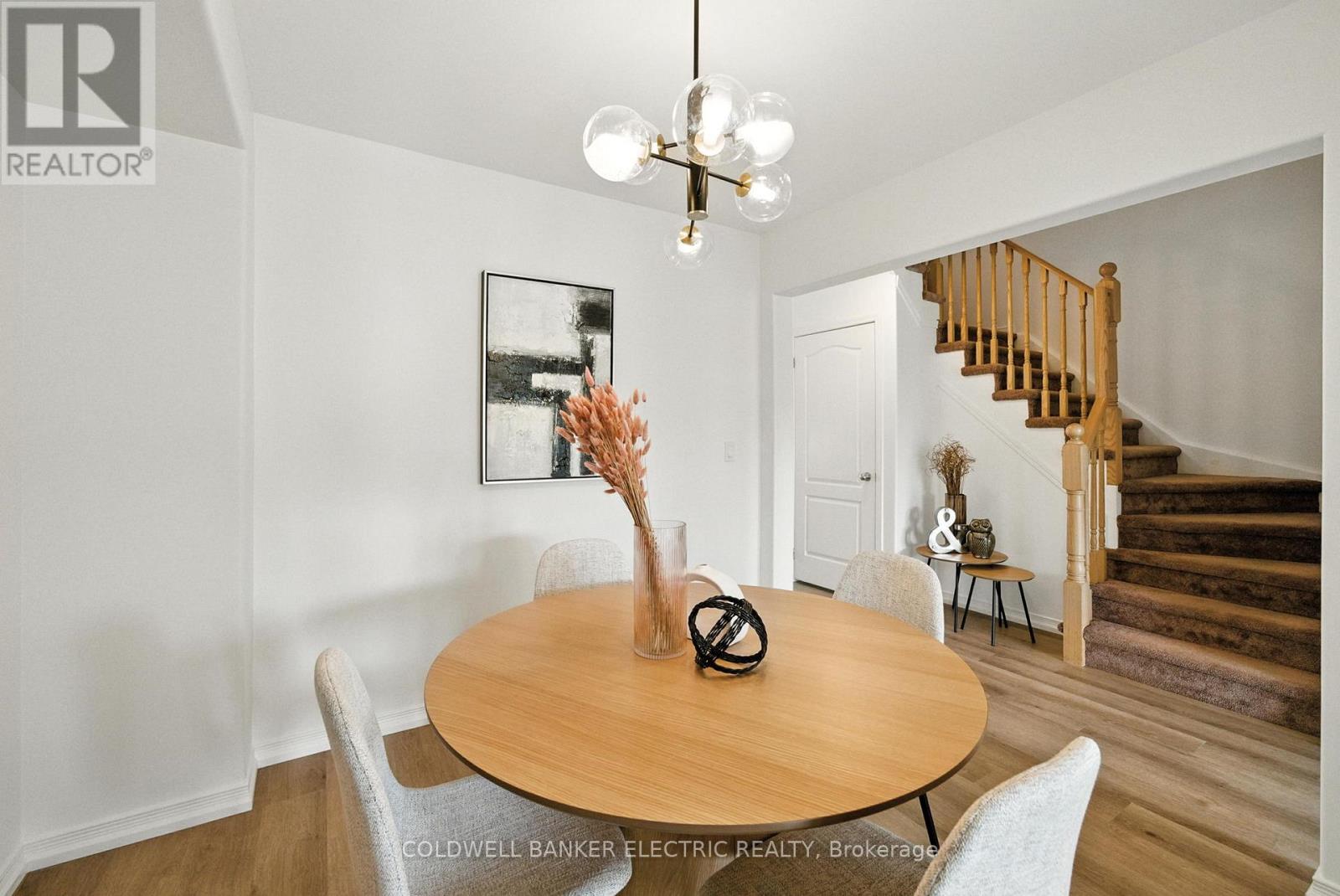 1651 Hetherington Drive, Peterborough, Ontario  K9L 0G6 - Photo 7 - X12418411