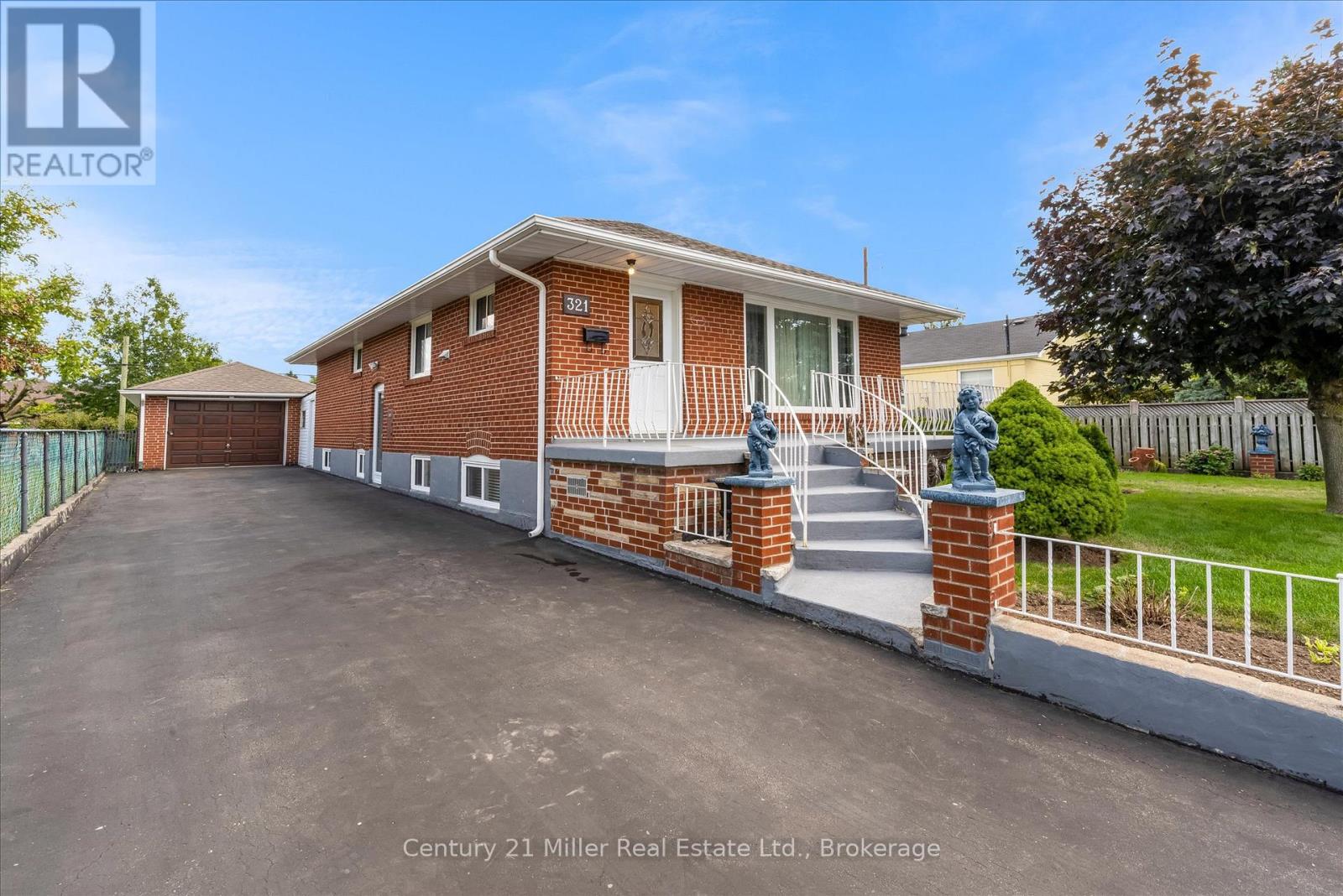 321 Southview Road, Oakville, Ontario  L6K 2P7 - Photo 4 - W12418358