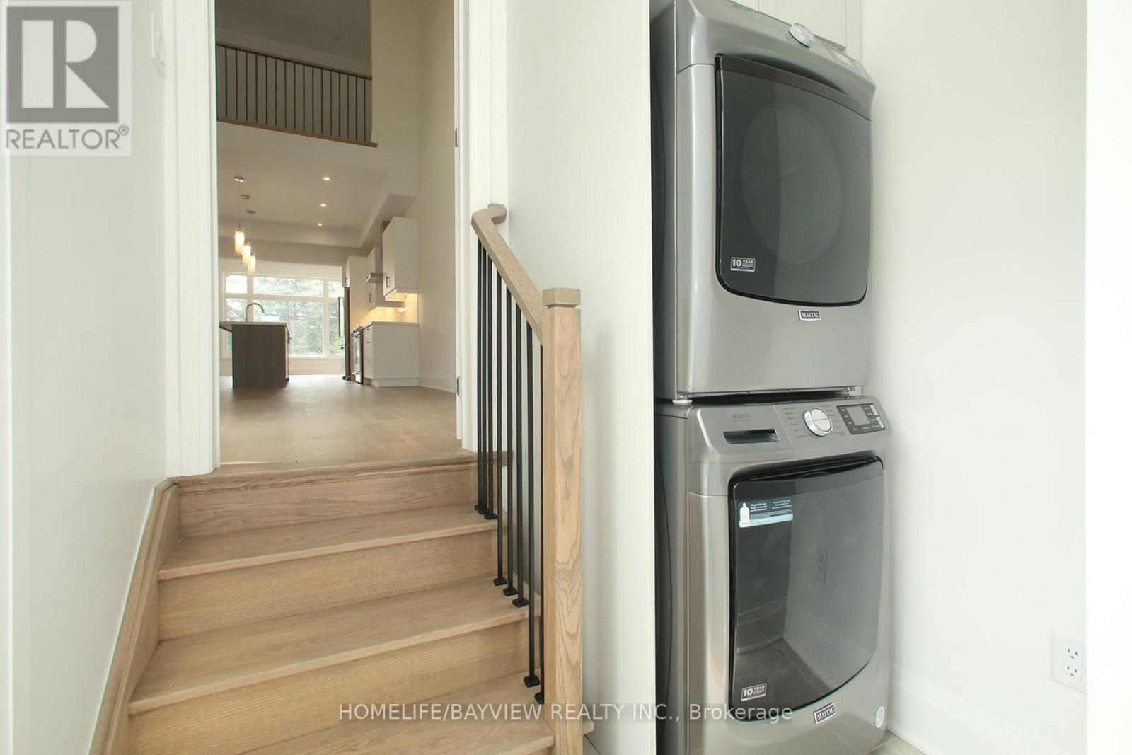 2 Vern Robertson Gate, Uxbridge, Ontario  L9P 0R9 - Photo 20 - N12418207