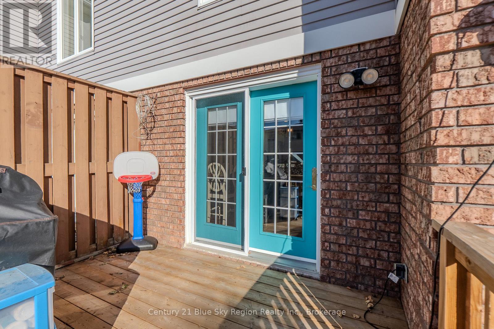 166 Cloverbrae Crescent, North Bay, Ontario  P1A 4J3 - Photo 37 - X12418341