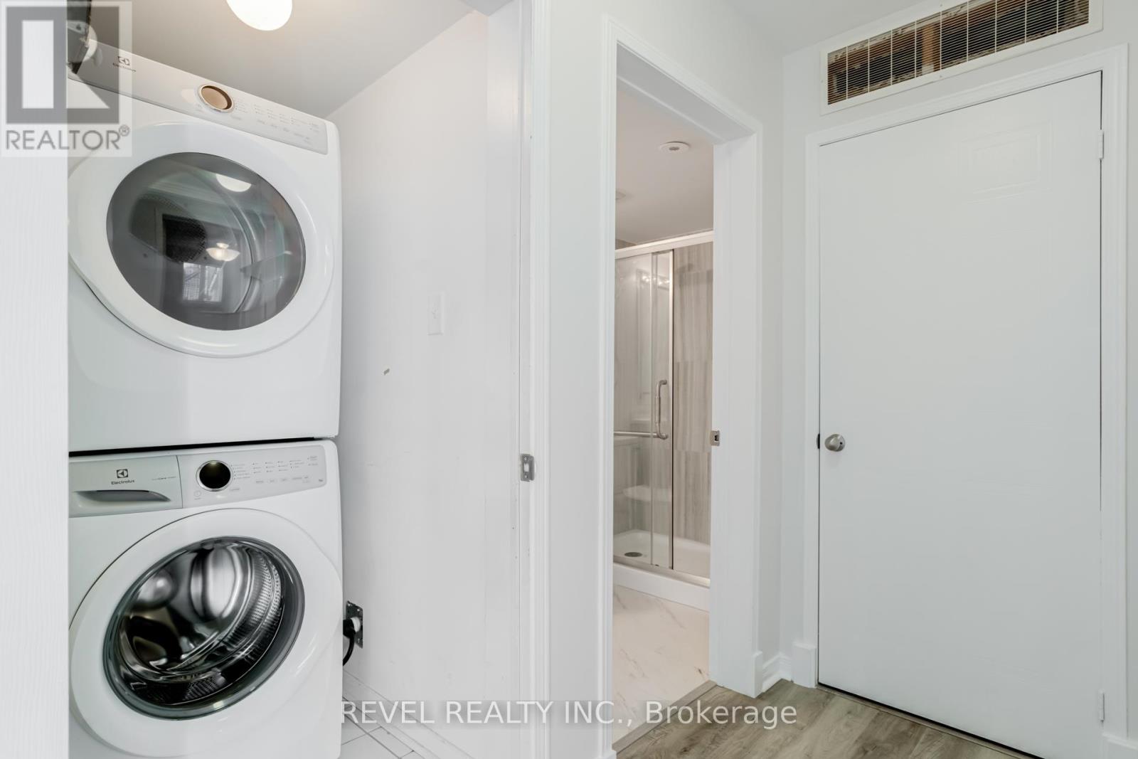 327 - 4975 Southampton Drive, Mississauga, Ontario  L5M 8C8 - Photo 15 - W12418169