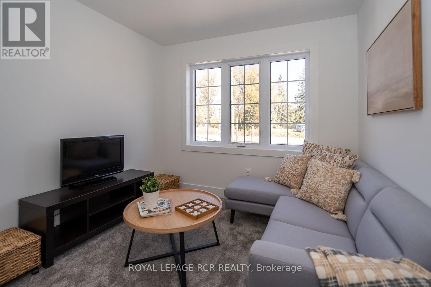 19 - 690 Broadway Avenue, Orangeville, Ontario  L9W 7T7 - Photo 19 - W12418196