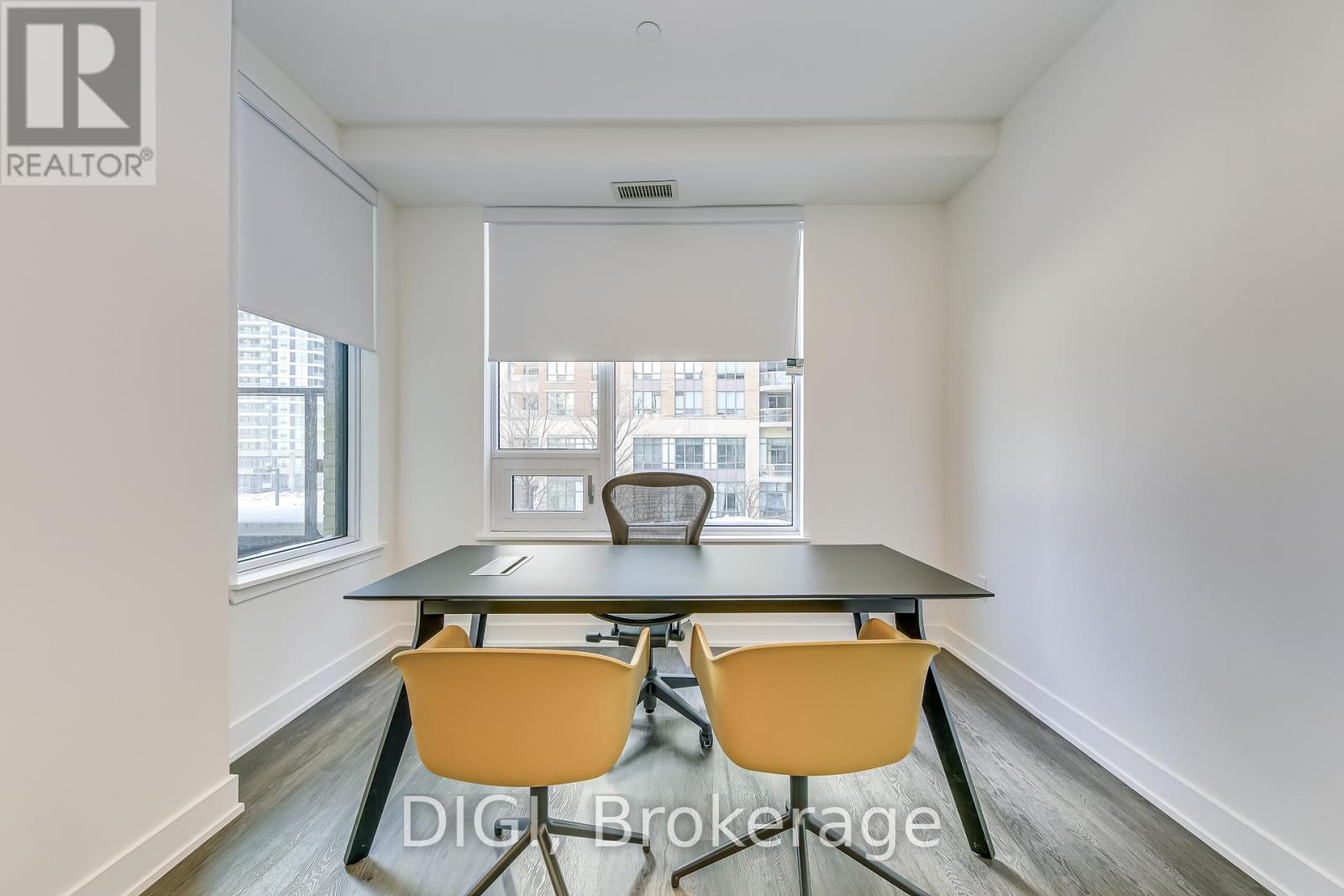 Th1 - 185 Enfield Place, Mississauga, Ontario  L5B 0R3 - Photo 17 - W12418220