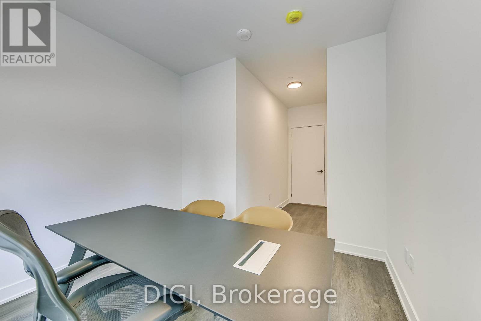 Th1 - 185 Enfield Place, Mississauga, Ontario  L5B 0R3 - Photo 18 - W12418220