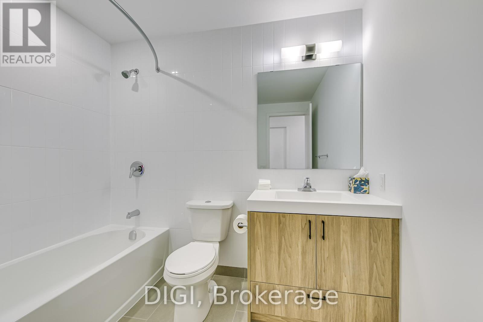 Th1 - 185 Enfield Place, Mississauga, Ontario  L5B 0R3 - Photo 19 - W12418220