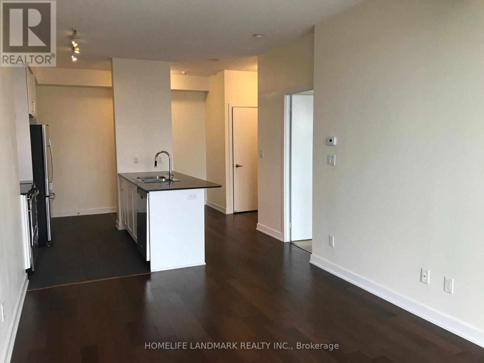 2901 - 4065 Brickstone Mews, Mississauga, Ontario  L5B 0G3 - Photo 3 - W12418313