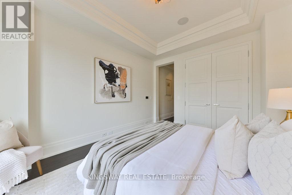203 - 300 Randall Street, Oakville, Ontario  L6J 1R1 - Photo 24 - W12418332