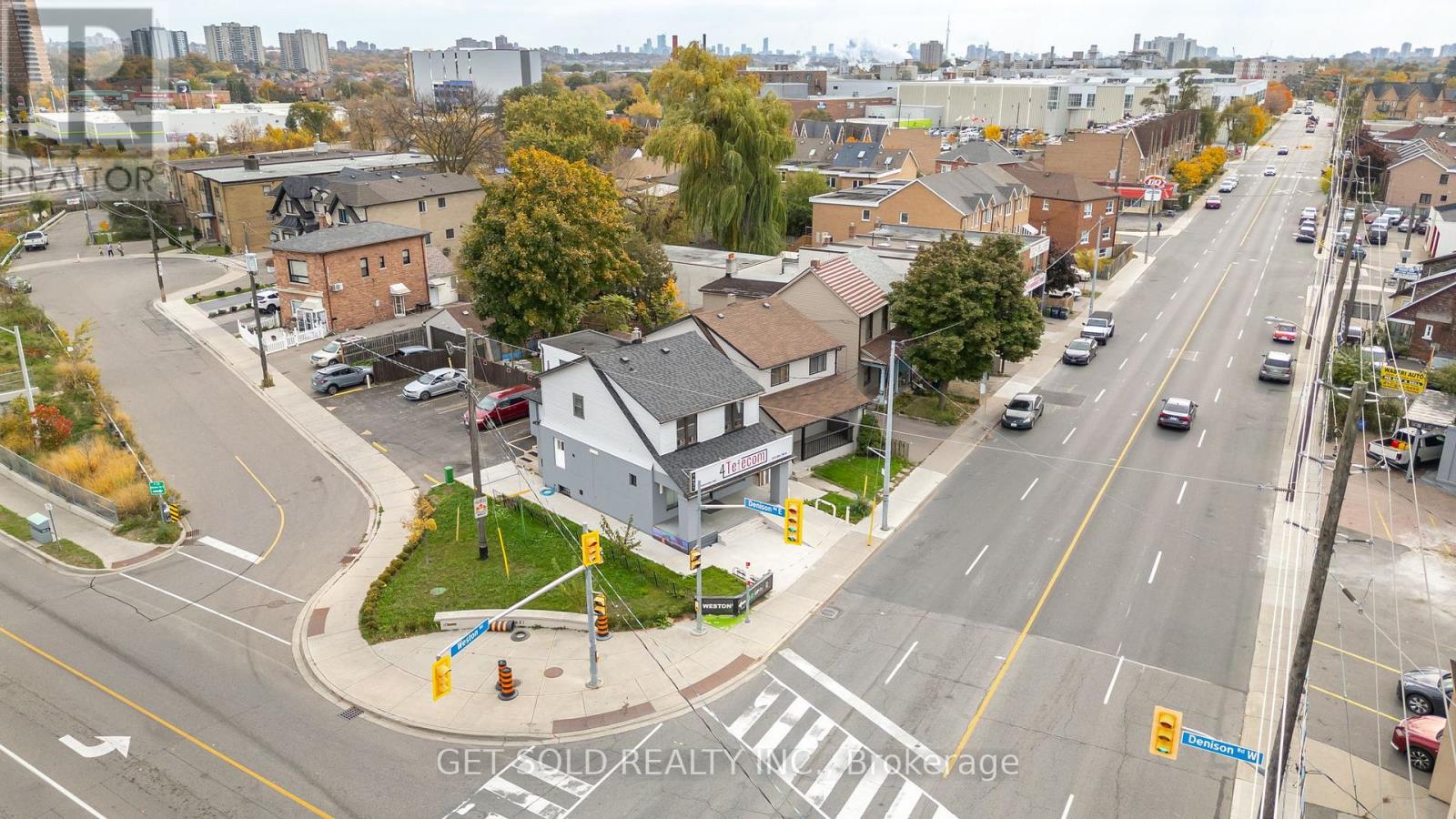 1631 Weston Road, Toronto, Ontario  M9N 1T8 - Photo 15 - W12418333