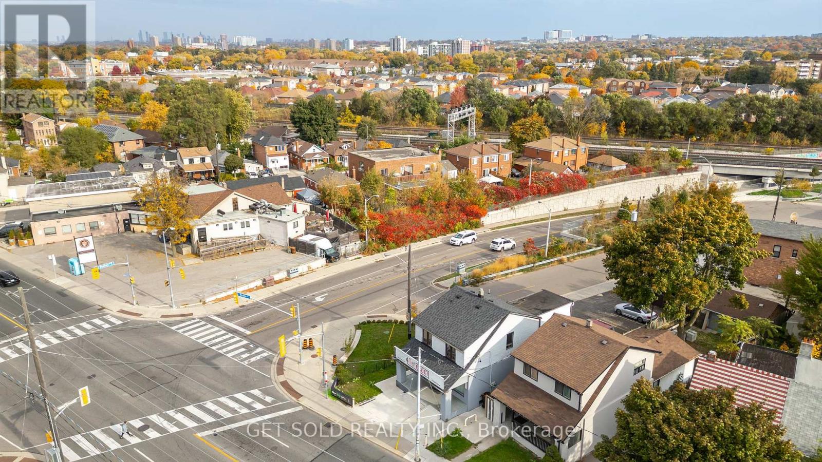 1631 Weston Road, Toronto, Ontario  M9N 1T8 - Photo 19 - W12418333