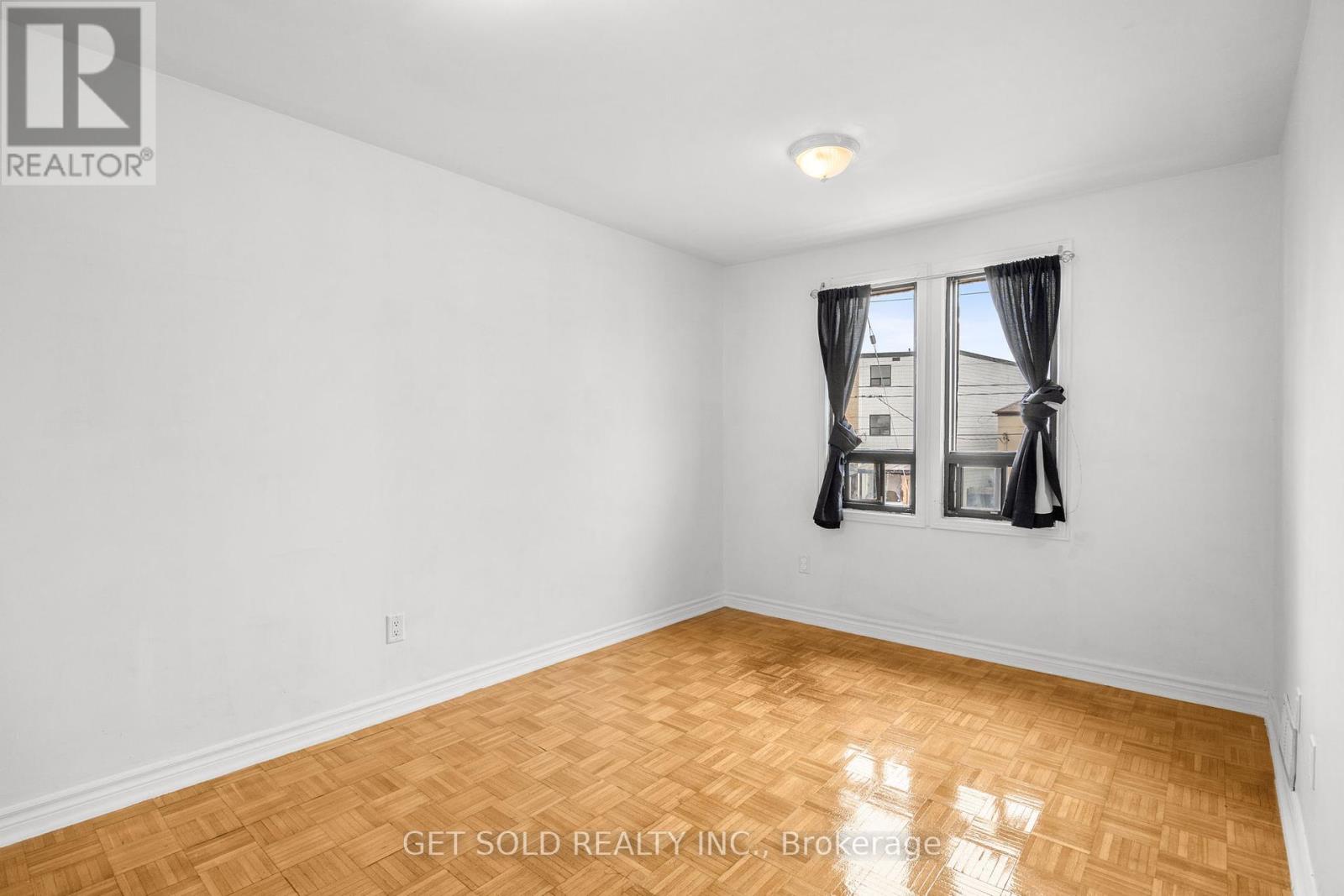 1631 Weston Road, Toronto, Ontario  M9N 1T8 - Photo 9 - W12418333