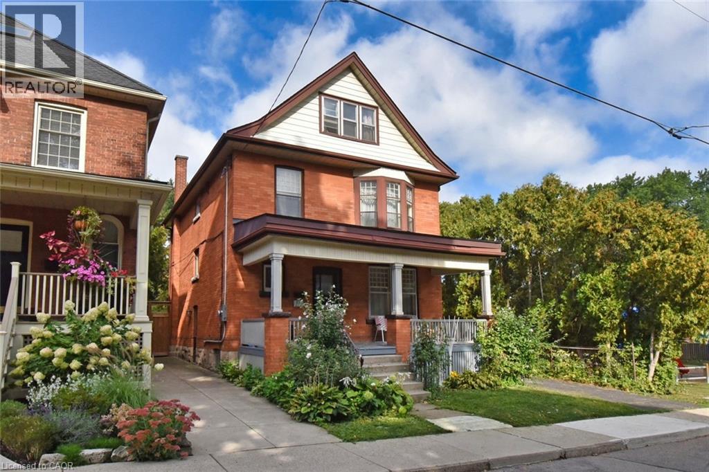 14 SPRUCESIDE Avenue, Hamilton, Ontario