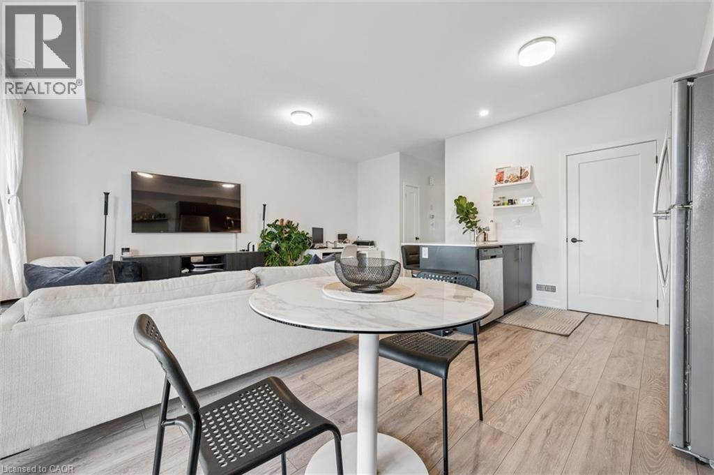 205 West Oak Trail Unit# 53, Kitchener, Ontario  N2R 0R9 - Photo 12 - 40771647