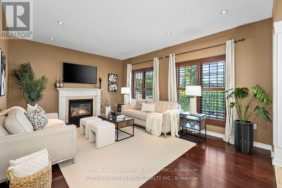 35 Pondmede Crescent, Whitchurch-Stouffville, Ontario  L4A 0E2 - Photo 16 - N12369153