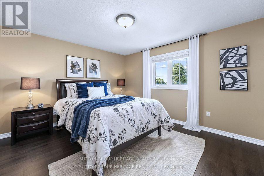 35 Pondmede Crescent, Whitchurch-Stouffville, Ontario  L4A 0E2 - Photo 26 - N12369153