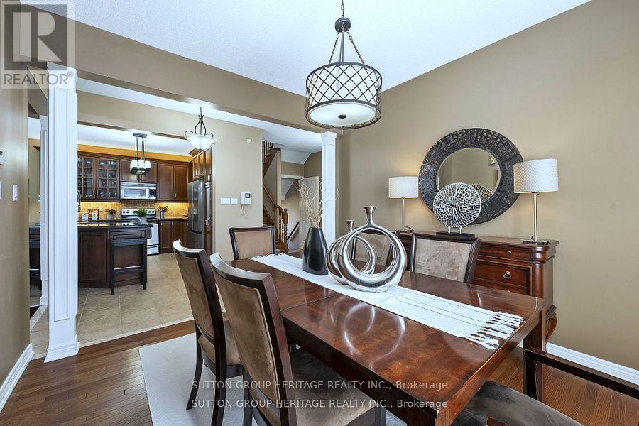 35 Pondmede Crescent, Whitchurch-Stouffville, Ontario  L4A 0E2 - Photo 11 - N12369153