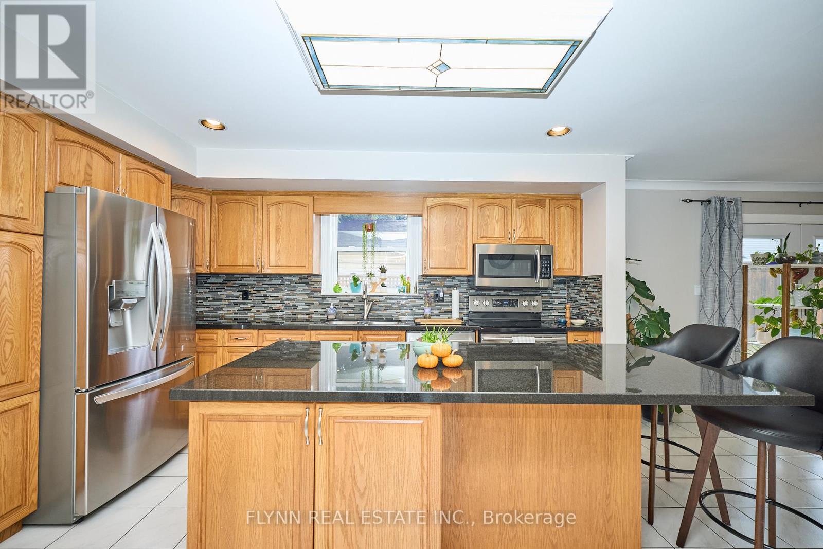 3 Brock Street, Thorold, Ontario  L2V 1V7 - Photo 10 - X12418261