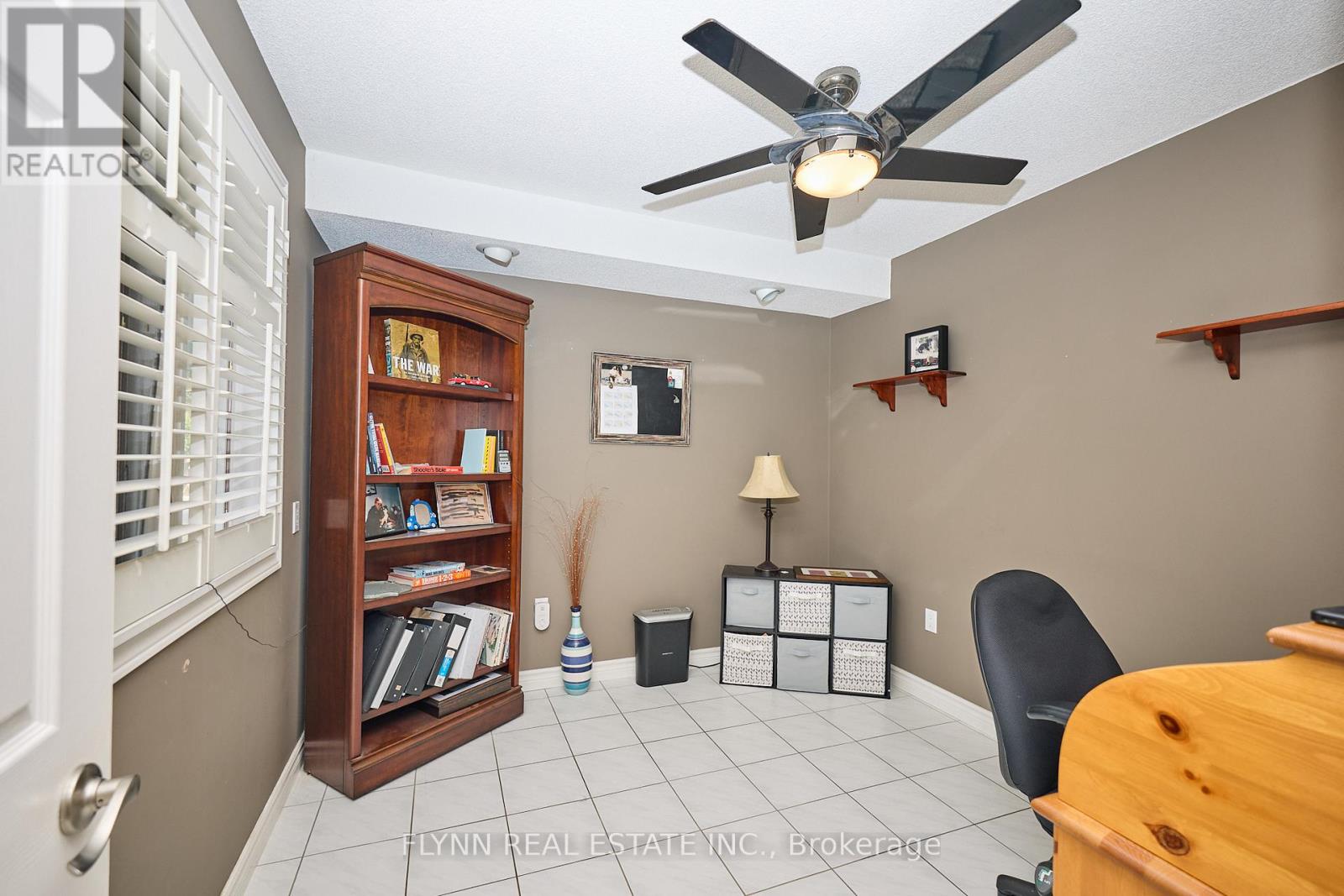 3 Brock Street, Thorold, Ontario  L2V 1V7 - Photo 9 - X12418261