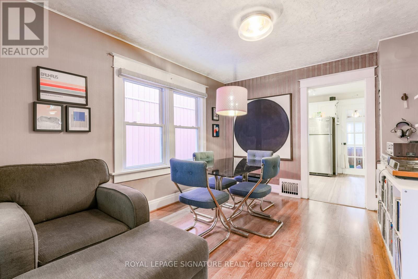 233 Lake Street, St. Catharines, Ontario  L2R 5Z5 - Photo 4 - X12418267