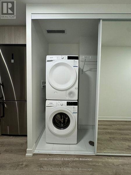 316 - 195 Commerce Street, Vaughan (Vaughan Corporate Centre), Ontario  L4K 5Z7 - Photo 6 - N12398433