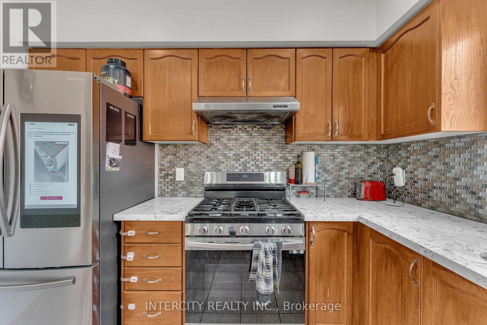 7 Pika Trail, Brampton, Ontario  L6R 2X1 - Photo 21 - W12370907