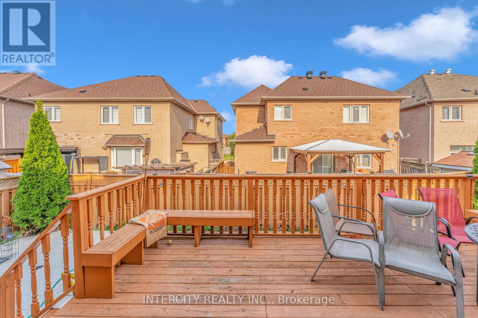 7 Pika Trail, Brampton, Ontario  L6R 2X1 - Photo 48 - W12370907