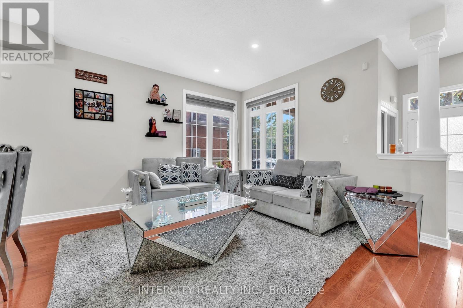 7 Pika Trail, Brampton, Ontario  L6R 2X1 - Photo 7 - W12370907