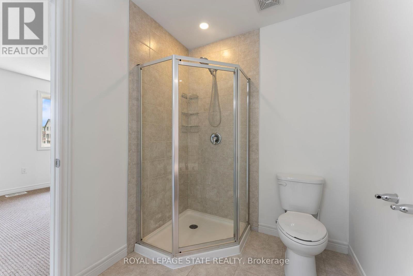 68 Dodman Crescent, Hamilton, Ontario  L9G 0G6 - Photo 25 - X12195509