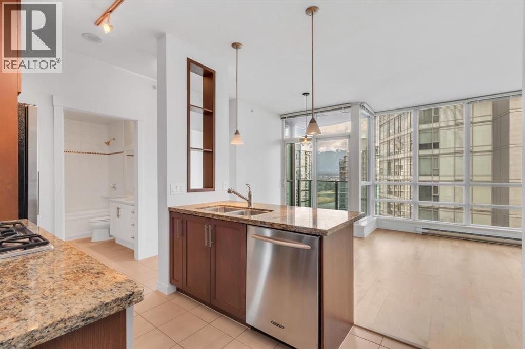240x 1189 Melville Street, Vancouver, British Columbia  V6E 4T8 - Photo 7 - R3050362