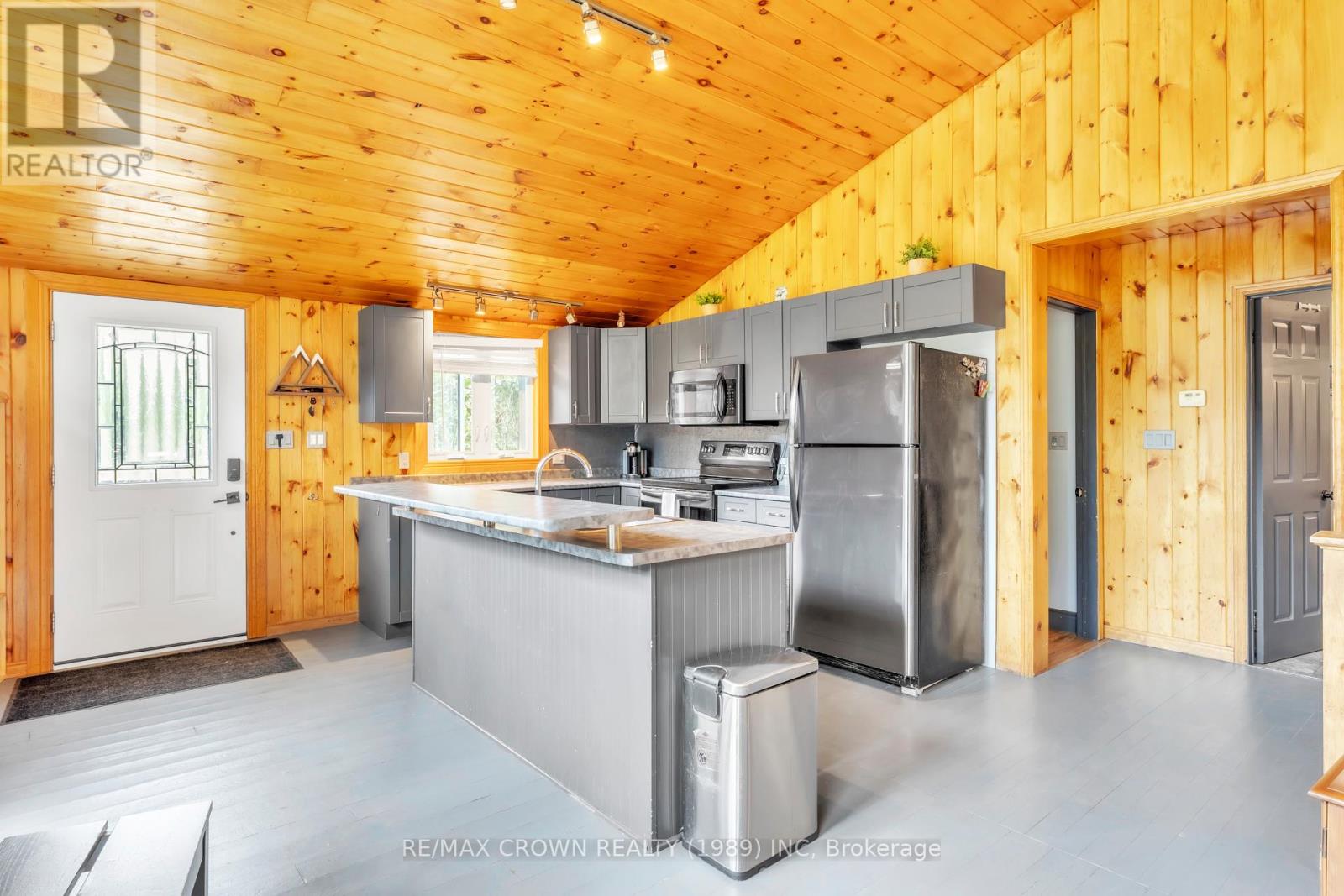 498 South River Road, Nipissing, Ontario  P0H 1W0 - Photo 11 - X12352038