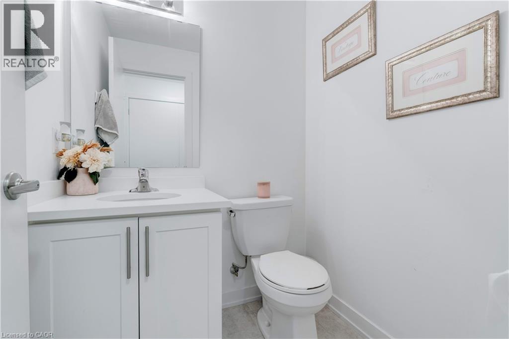 590 North Service Road Unit# 46, Hamilton, Ontario  L8E 5A6 - Photo 4 - 40772207