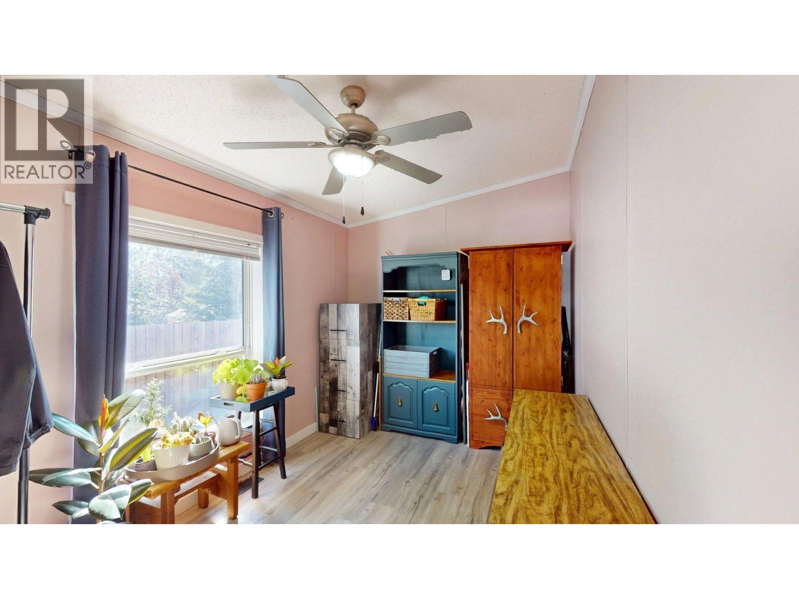 9 Deerborne Drive, Elkford, British Columbia  V0B 1H0 - Photo 16 - 10363676