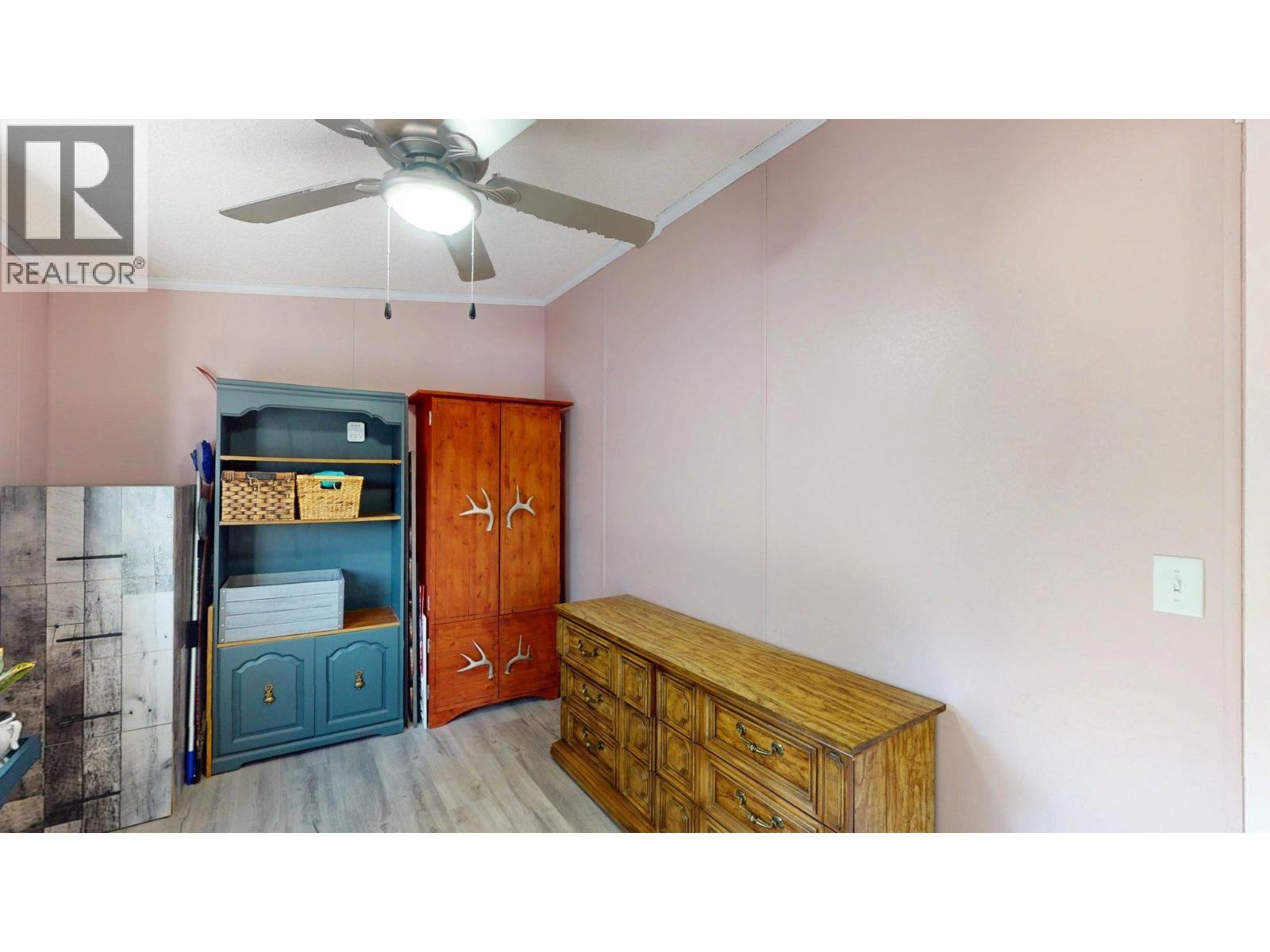 9 Deerborne Drive, Elkford, British Columbia  V0B 1H0 - Photo 17 - 10363676