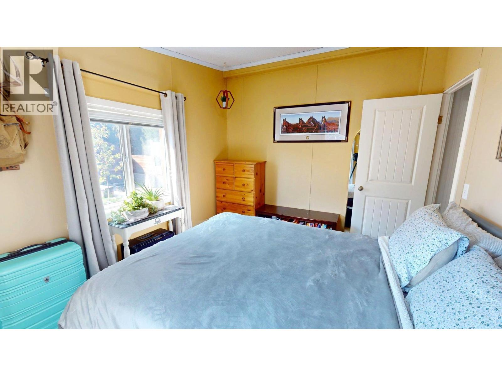 9 Deerborne Drive, Elkford, British Columbia  V0B 1H0 - Photo 28 - 10363676