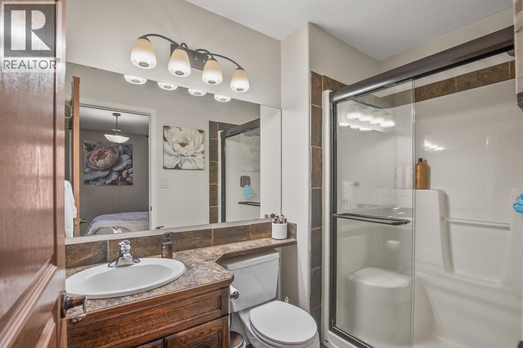 44 Isbister Close, Red Deer, Alberta  T4R 0B9 - Photo 12 - A2258824