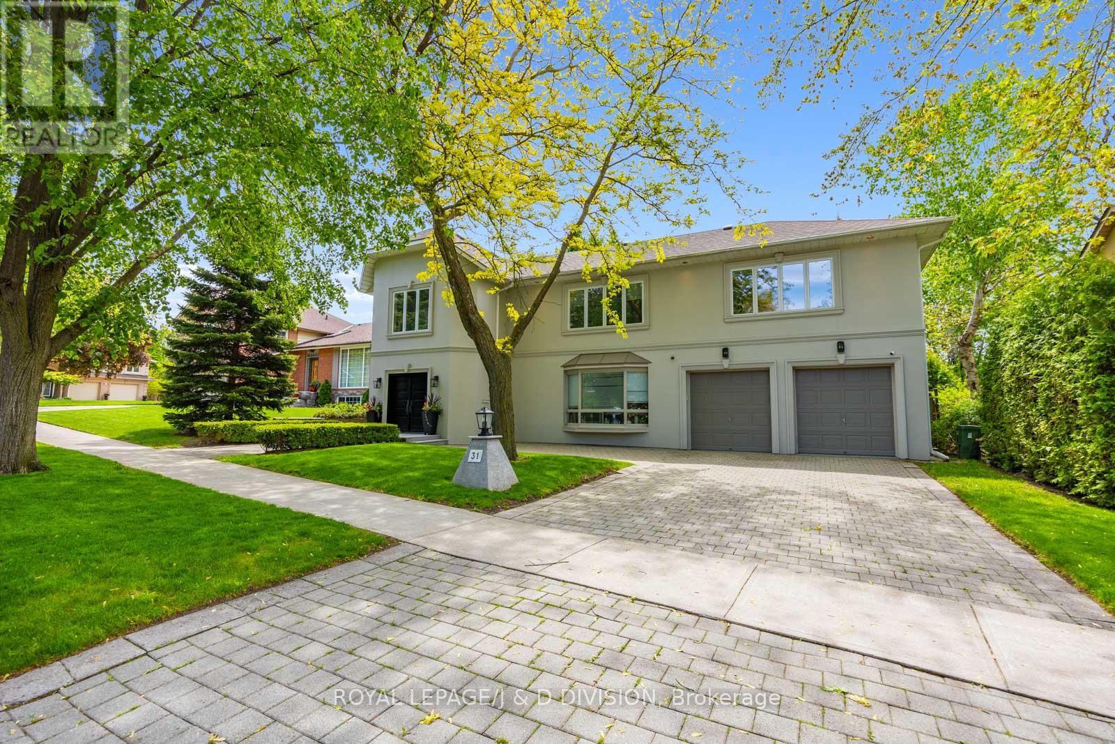 31 George Henry Boulevard, Toronto, Ontario  M2J 1E3 - Photo 1 - C12418377