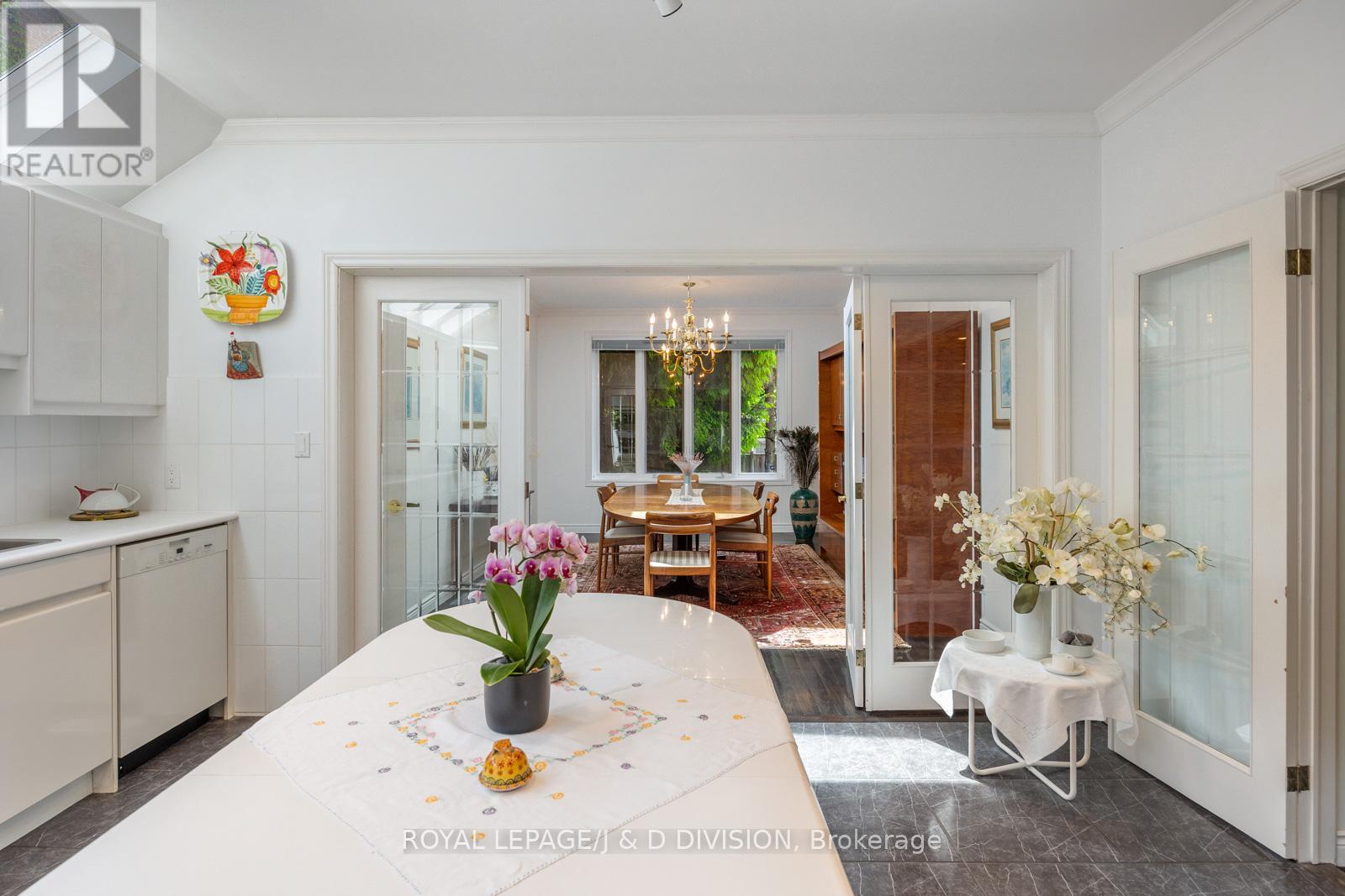 31 George Henry Boulevard, Toronto, Ontario  M2J 1E3 - Photo 11 - C12418377