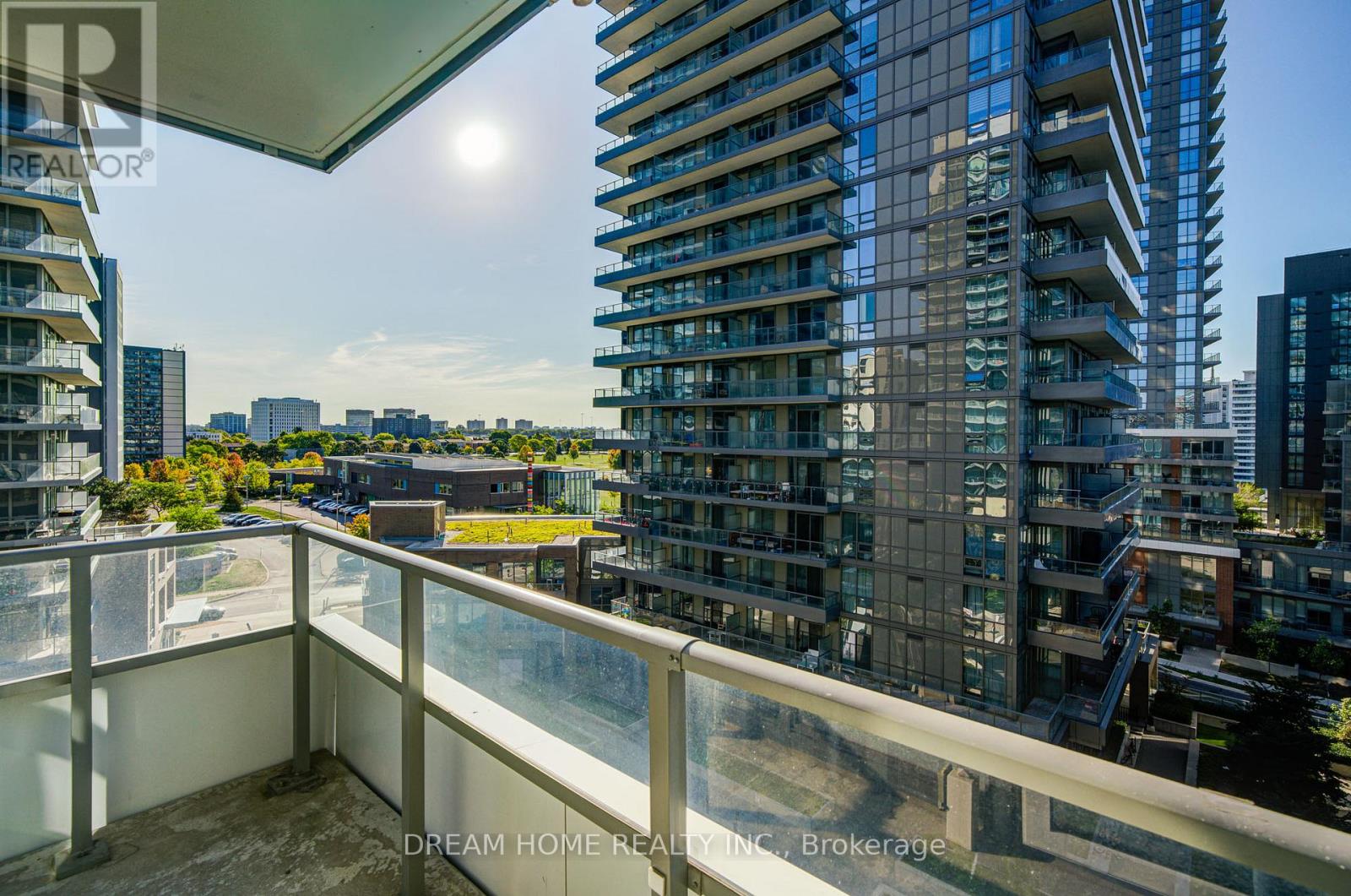 708 - 52 Forest Manor Road, Toronto, Ontario  M2J 0E2 - Photo 37 - C12418412