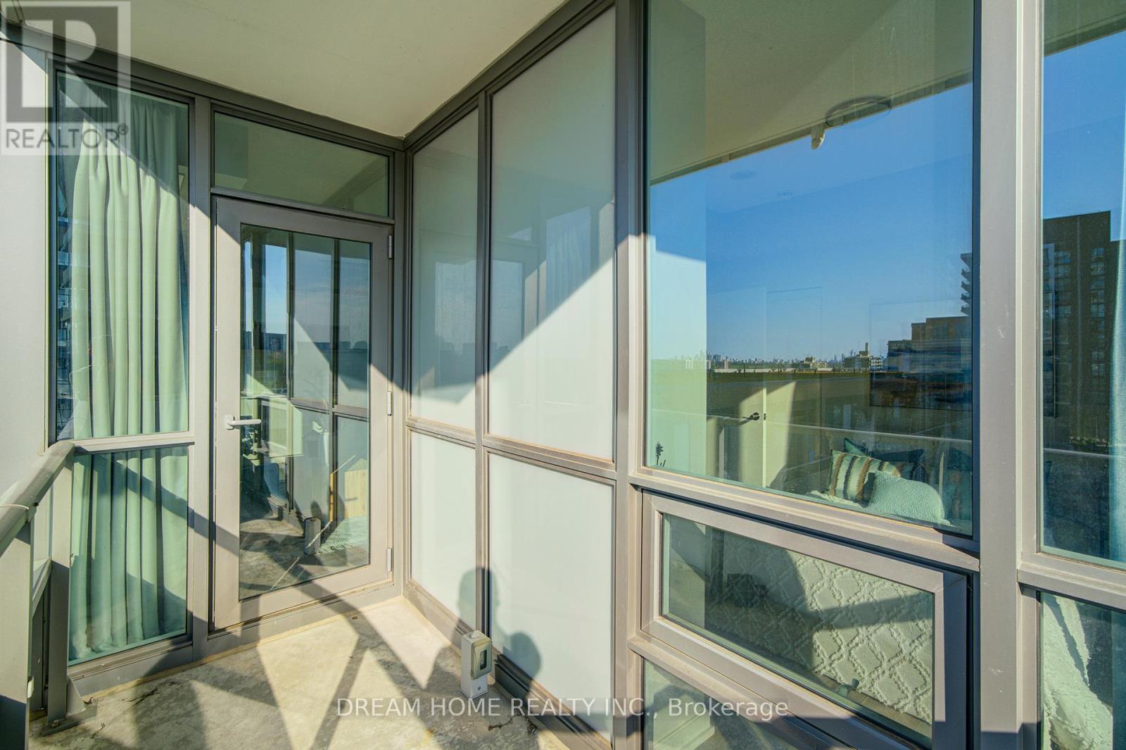 708 - 52 Forest Manor Road, Toronto, Ontario  M2J 0E2 - Photo 38 - C12418412