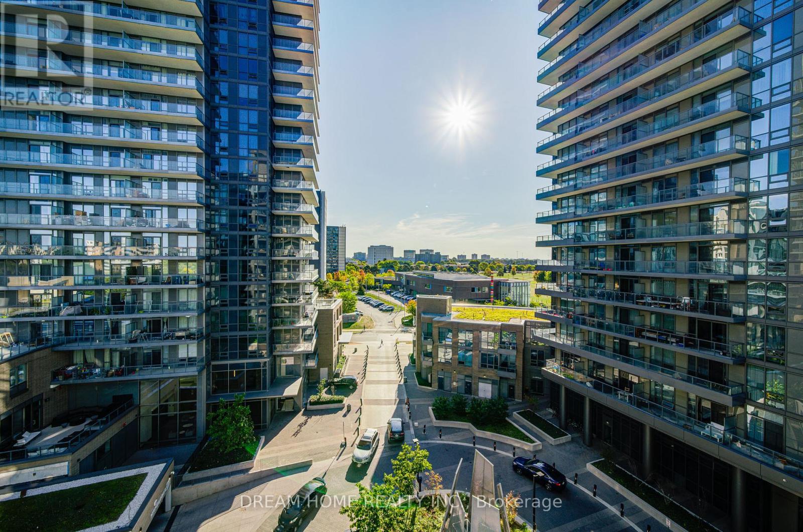 708 - 52 Forest Manor Road, Toronto, Ontario  M2J 0E2 - Photo 40 - C12418412