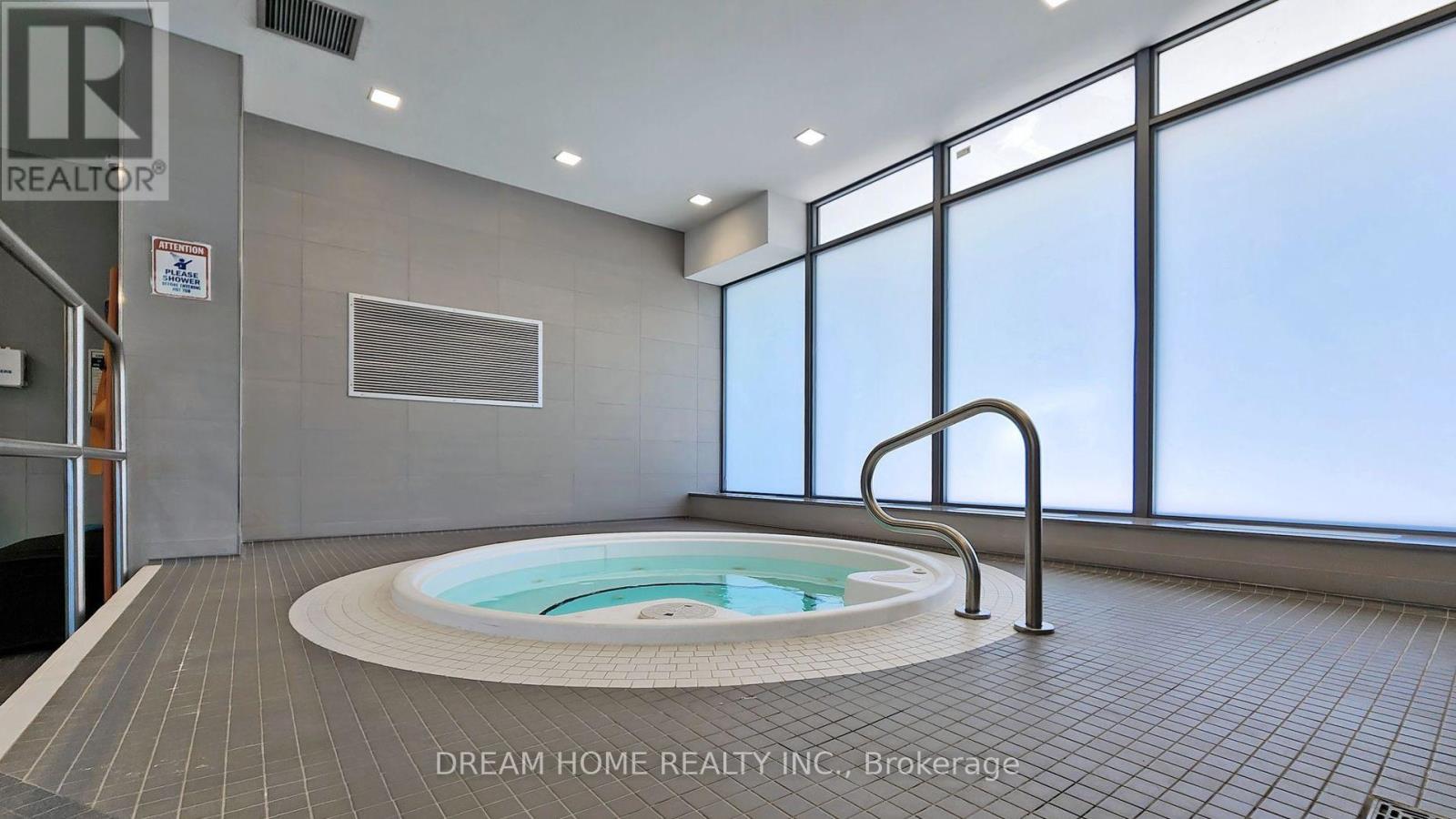 708 - 52 Forest Manor Road, Toronto, Ontario  M2J 0E2 - Photo 44 - C12418412