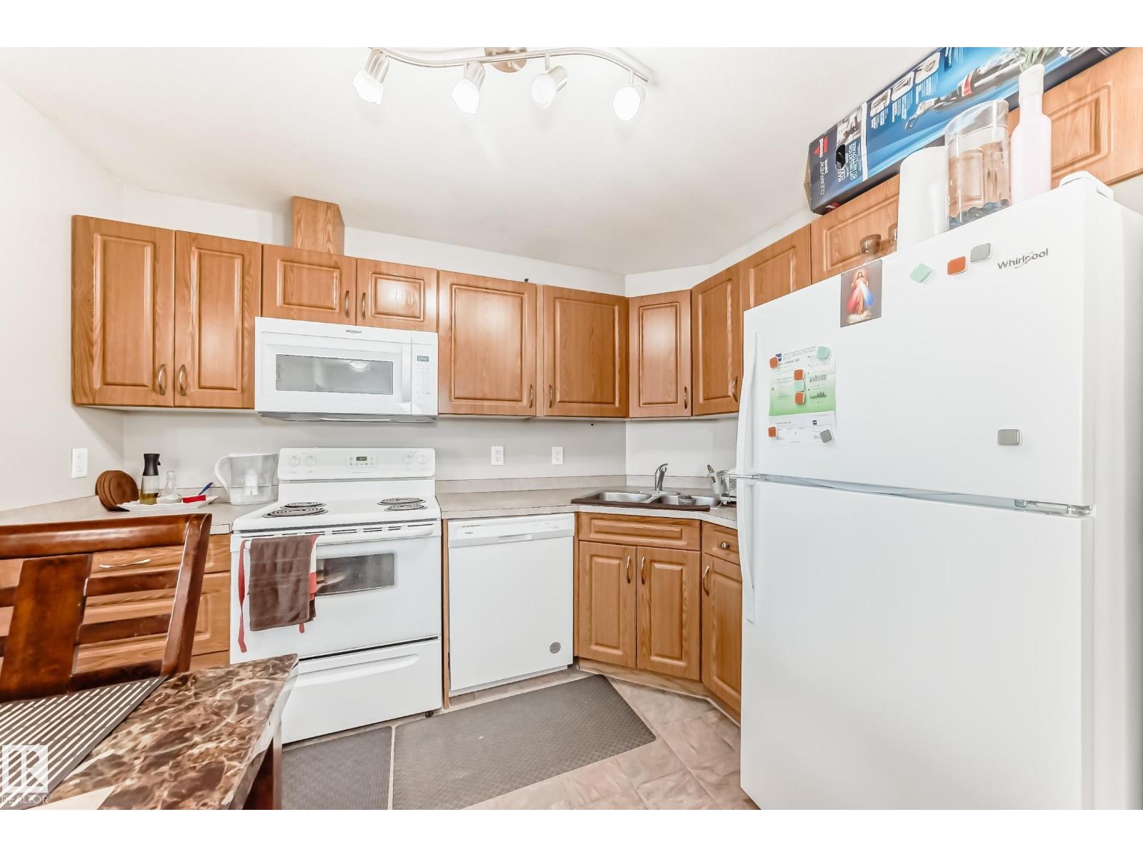 #407 9945 167 St Nw, Edmonton, Alberta  T5P 0K5 - Photo 8 - E4458878