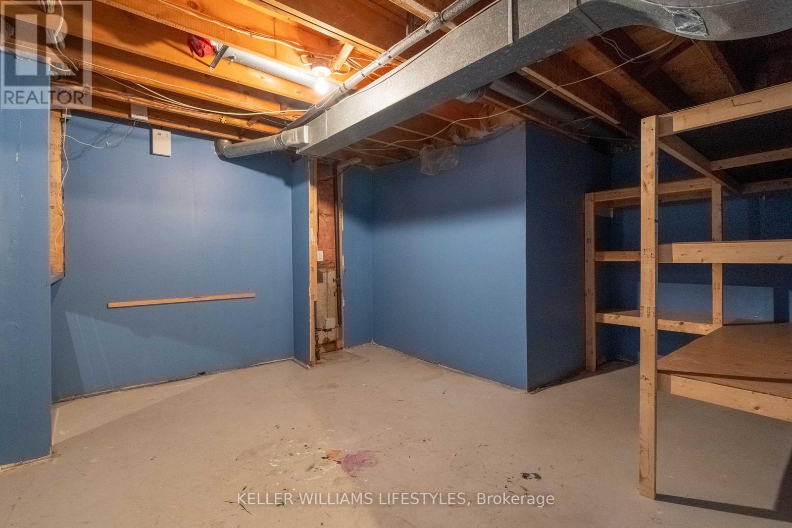 21 Beechbank Crescent, London South, Ontario  N6E 2N9 - Photo 31 - X12418438